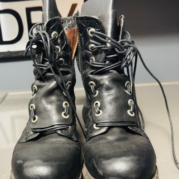 A.S.98 Black and Brown Combat Boots - Picture 2 of 7